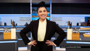 Die letzten freien Plätze in den „The Taste“-Teams werden vergeben. Danach wartet auf die Kandidatinnen und Kandidaten die erste große Herausforderung. Am 29. Oktober stellen sich Coach Elif Oskan und ihre Kollegen mit ihren jeweiligen Teams dem Urteil von Spitzenkoch Roland Trettl. Foto © Joyn/Benedikt Müller