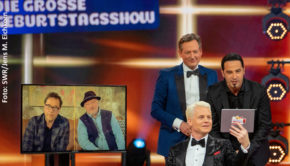 Mit kleinem Team und nur zwei Gästen im Studio brachte Guido Cantz am Samstagabend die Jubiläumsausgabe von „Verstehen Sie Spaß?“ souverän und höchst erfolgreich über die Bühne. Unterstützung bekam er per Videoschalte u.a. von Jan Josef Liefers, Axel Prahl und vielen ehemaligen Moderatoren der Sendung. (Foto: SWR/Jens M. Eichkorn)