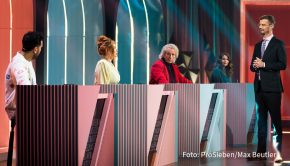 Elyas M‘Barek, Palina Rojinski, Thomas Gottschalk und Publikums-Kandidatin Asena wollen den Moderatoren-Job von Joko Winterscheidt. Wie sie dabei abschneiden, ist heute in der zweiten Ausgabe von „Wer stiehlt mir die Show?“ auf ProSieben zu sehen. (Foto: ProSieben/Max Beutler)